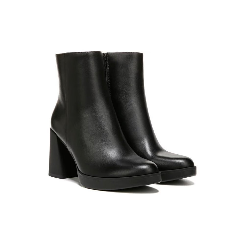 NATURALIZER Women's "Gen N Reach" black ankle boot sz 6 *broken zip